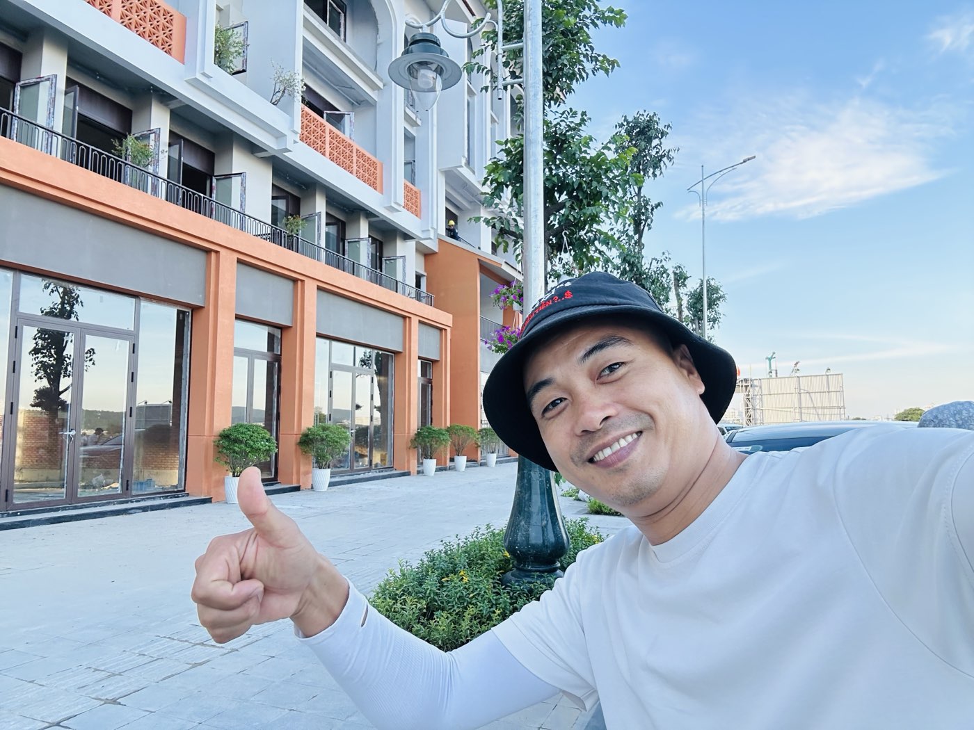 Dãy shophouse Charmora City đã hoàn thiện mặt ngoài tại Nam Nha Trang